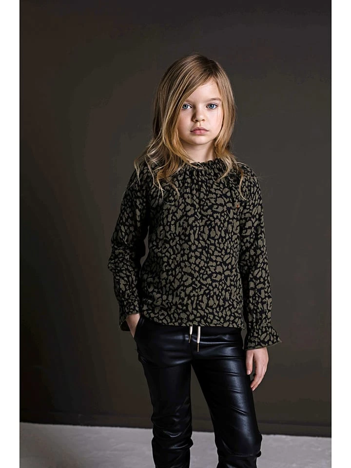 Bluse In Khaki 3 Bluse In Khaki – Bild 3